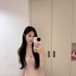 小芸  160cm 44kg C22歲
